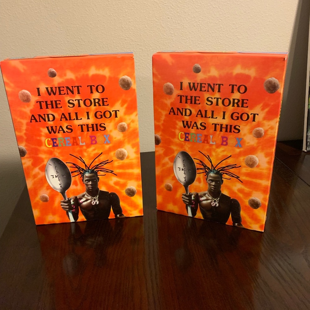 Travis Scott Reese’s Puffs - Picture 3 of 4